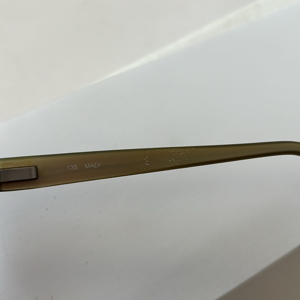 Fendi glasses frame, black brown gray marbling with gold legs and Fendi logo - Picture 6 of 8